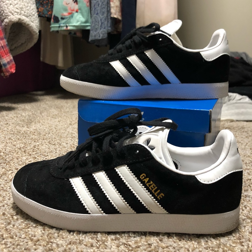 Women’s Adidas Gazelle sneakers